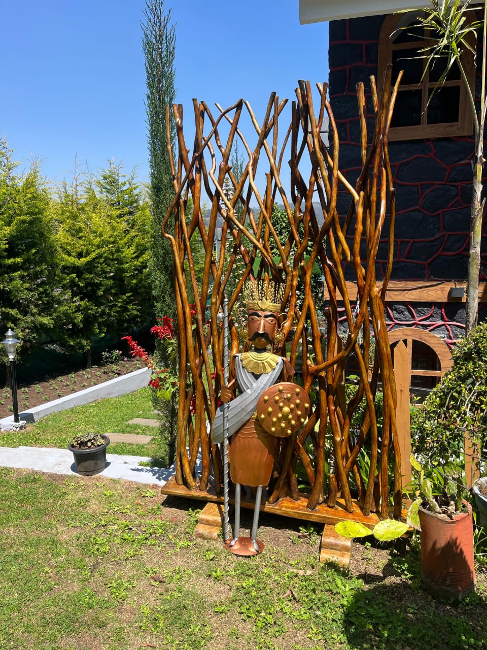 Garden Art Corner